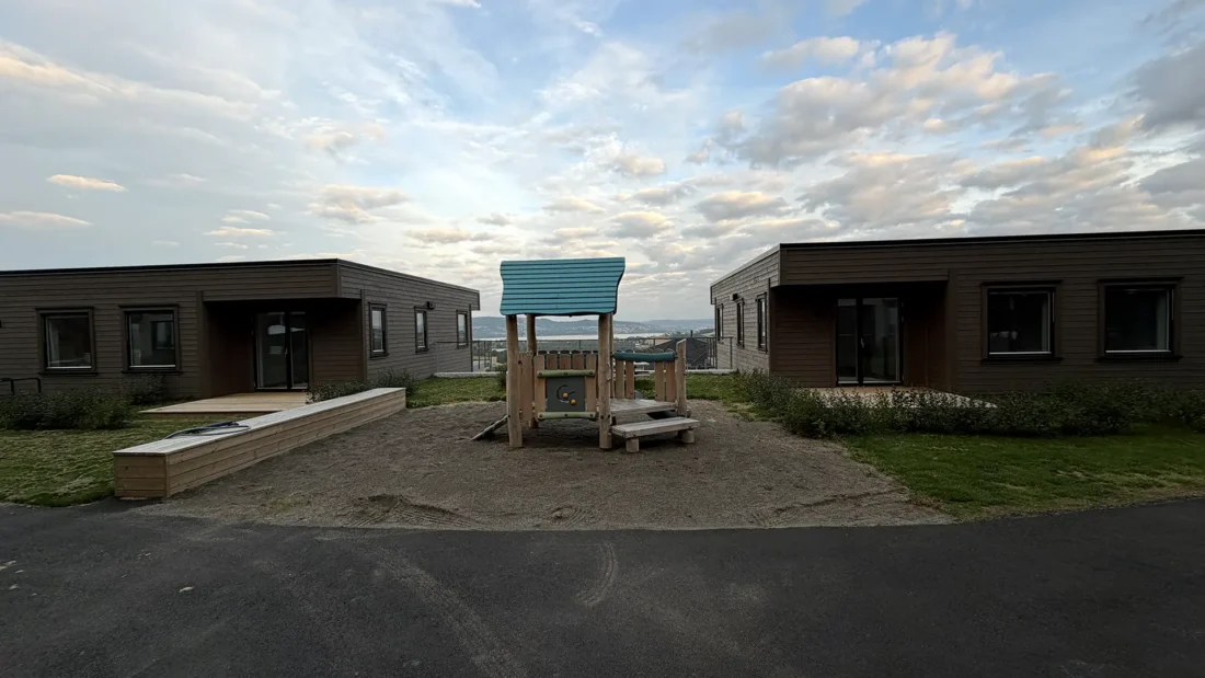 Nybyggene i Horisont på Fetsund med lekeplass. 